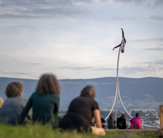 Female Circus Artists Take Center Stage at the Biennale