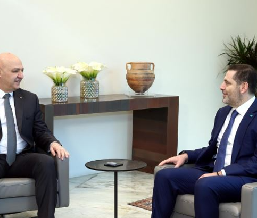 Hariri Returns to Lebanon, Holds Key Meetings: “Hear Me on Friday”