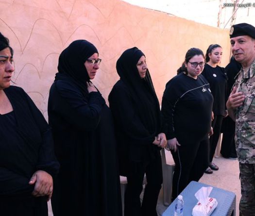 Army Commander Offers Condolences to Families of Fallen Soldiers