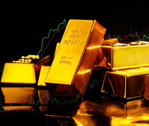 Gold tops $3,000 for first time on Trump tariff threats