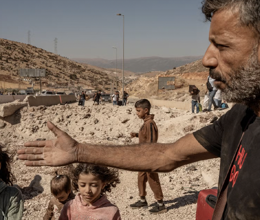 More than 400 Syrian Refugees Voluntarily Return Home from Lebanon