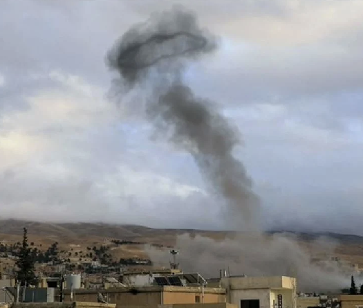 Israeli Airstrikes Target Four Hezbollah Positions Near Syrian Border