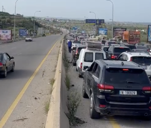 Hundreds Return South After Ceasefire Despite Lebanese-Israeli Warnings