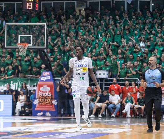 Basketball: Sagesse Falls Short, Series Reignited
