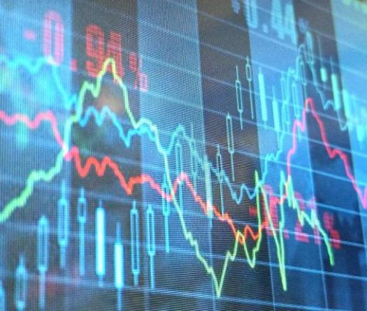Oil Prices Fall More than 7% after Iran Attacks US Military Base