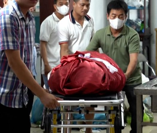 Ferry Capsizes in Ha Long Bay, Killing at Least 38