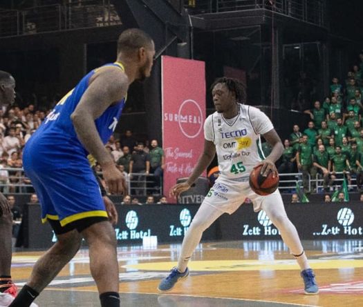 Basketball Final: Riyadi Pulls Ahead, Sagesse on the Brink