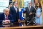 Trump Piles Pain on Democrats Over Us Government Shutdown