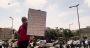 Des officiers retraités protestent contre leur exclusion des allocations de carburant