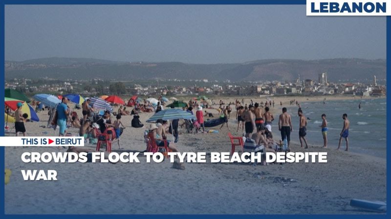 Crowds Flock to Tyre Beach Despite War